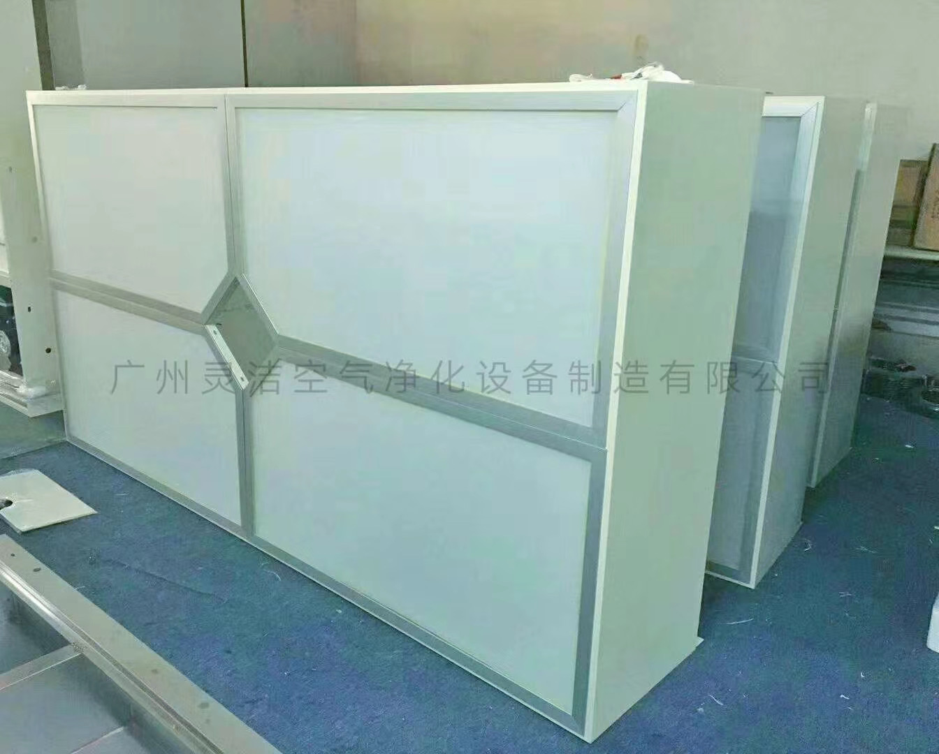 百級層流送風(fēng)天花